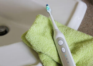 using toothbrush electric winston hills